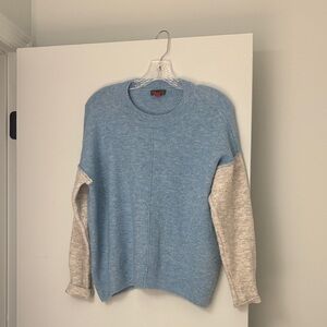 Vince Camuto Light Blue Knit Top